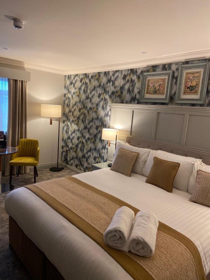 Caledonian Hotel