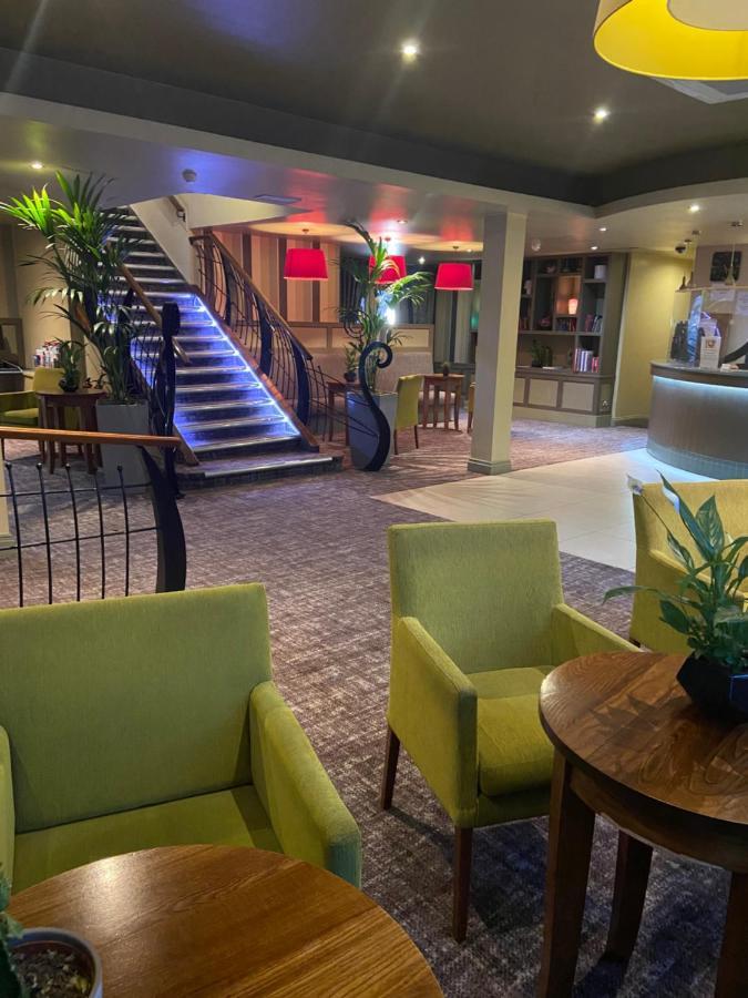 Caledonian Hotel 4*